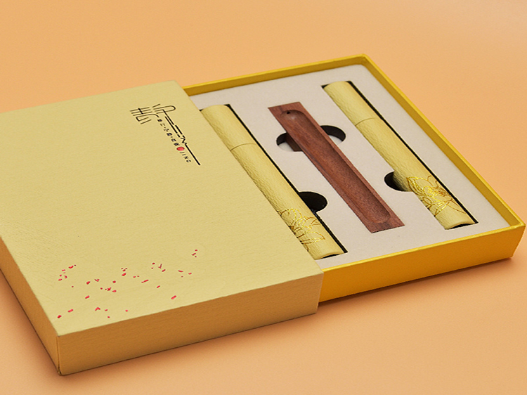 香(xiāng)盒套裝(zhuang)38