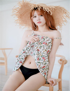 秦爷的小哑巴网络剧/楼梯每走一步就用力往上撞