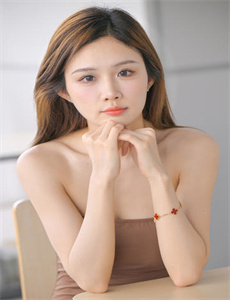 爱情鸟免费论坛一,羞羞漫画在线阅读页面免费漫画入口页面秋蝉